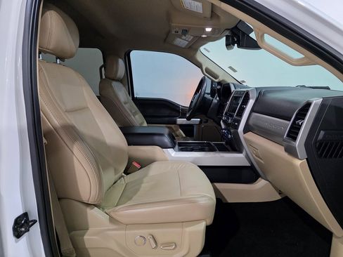 Used 2019 Ford F250 Lariat w/ Lariat Ultimate Package image 23