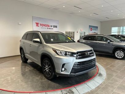 Used 2018 Toyota Highlander SE