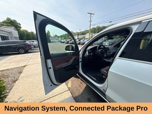 Used 2022 BMW X5 xDrive40i AWD/4WD image 15