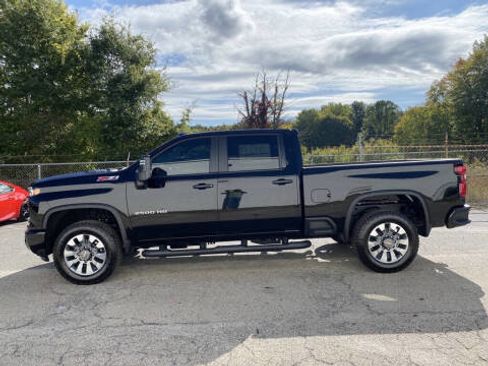 New 2026 Chevrolet Silverado 2500 Custom w/ Custom Value Package image 7