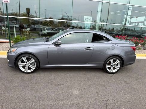 Used 2012 Lexus IS 250C w/ Luxury Pkg RWD image 32
