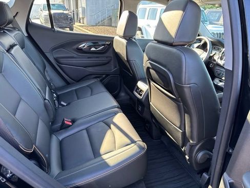 Used 2024 GMC Terrain AT4 AWD/4WD image 24