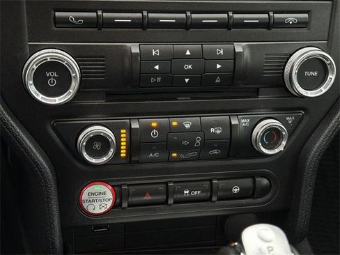 Used 2017 Ford Mustang Coupe image 26