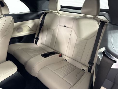 Used 2022 BMW 440i xDrive Convertible w/ Premium Package image 23