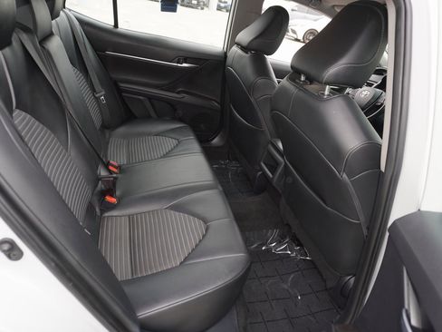 Certified 2023 Toyota Camry SE image 8