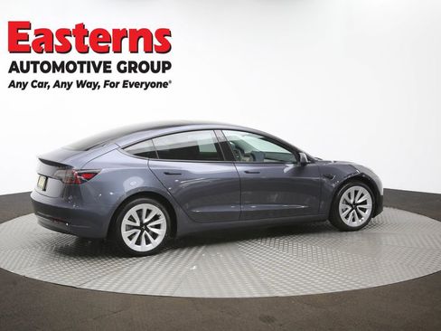 Used 2023 Tesla Model 3 Standard Range image 40