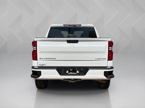 Used 2023 Chevrolet Silverado 1500 Custom AWD/4WD image 6