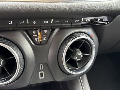 Certified 2024 Chevrolet Blazer LT w/ Midnight/Sport Edition FWD image 30