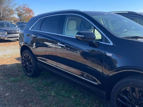 Used 2021 Cadillac XT5 Premium Luxury image 5