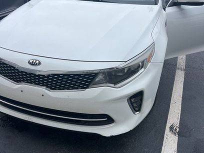 Used 2018 Kia Optima S w/ Panoramic Sunroof Package