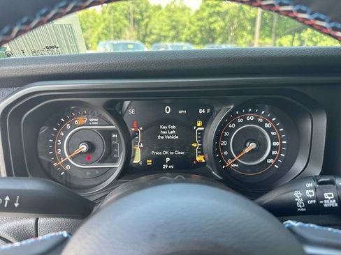 New 2026 Jeep Wrangler Unlimited Sport w/ Dual Top Group AWD/4WD image 23