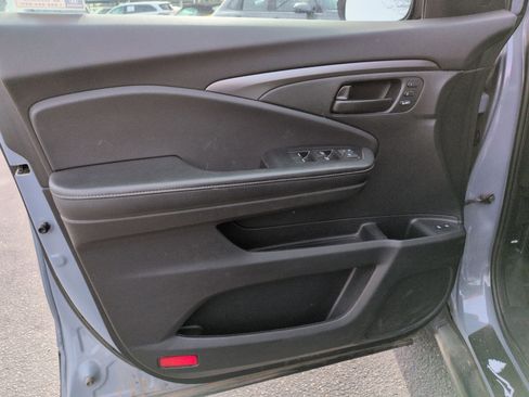 Used 2023 Honda Passport EX-L image 14