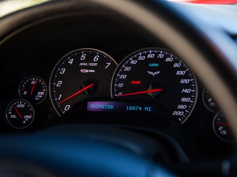 Used 2007 Chevrolet Corvette Z06 w/ Preferred Equipment Group RWD image 38