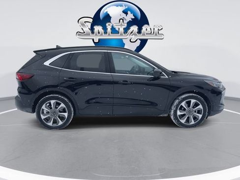 Used 2024 Ford Escape Platinum AWD/4WD image 10