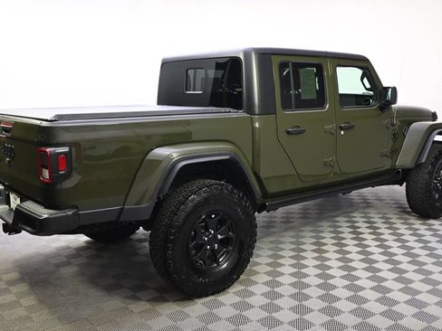 Used 2023 Jeep Gladiator Sport AWD/4WD image 7