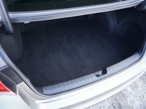 Used 2016 Kia Optima LX image 8