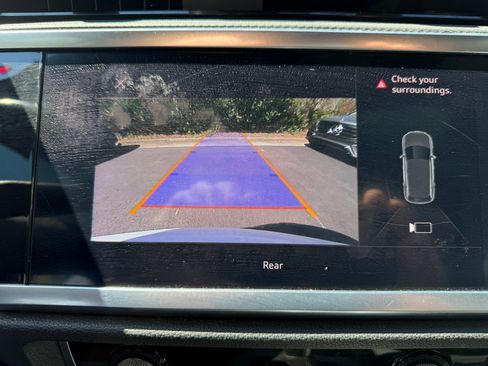 Used 2020 Audi Q3 2.0T Premium image 13