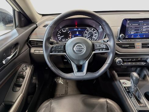 Used 2021 Nissan Altima 2.5 SR AWD/4WD image 22