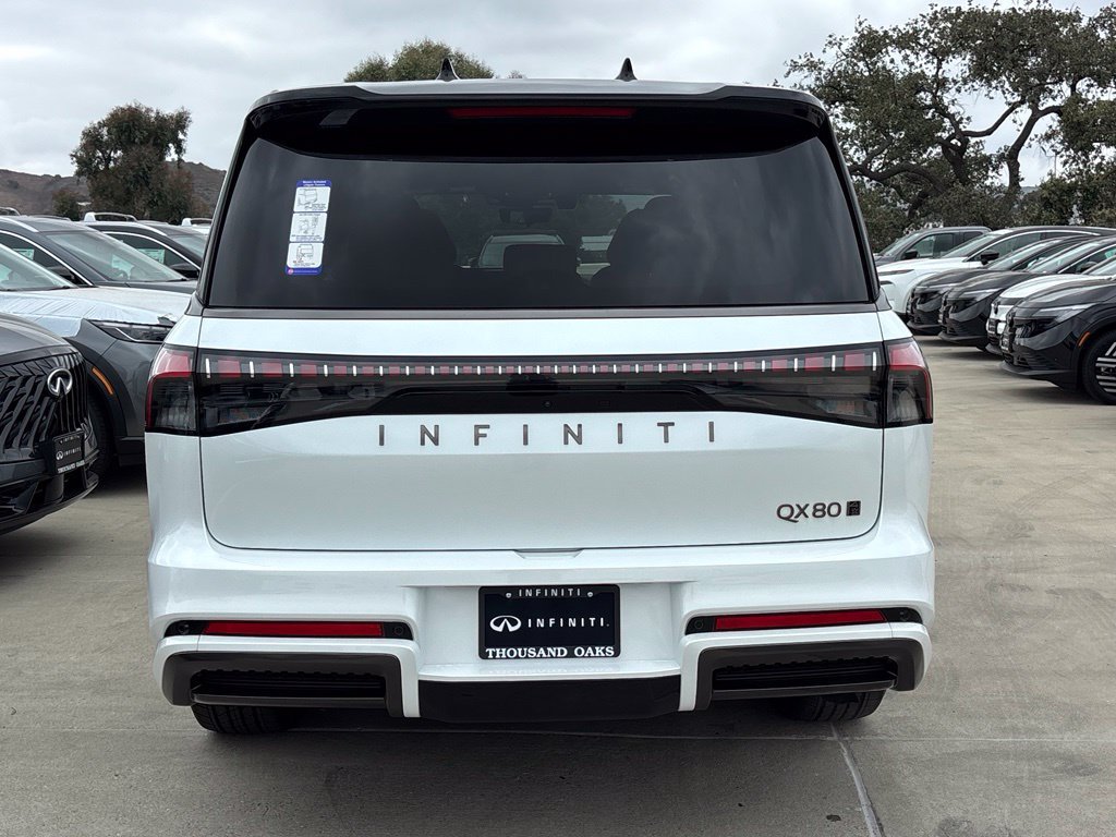 New 2027 INFINITI QX80 Autograph w/ Premium Cargo Package AWD/4WD image 6