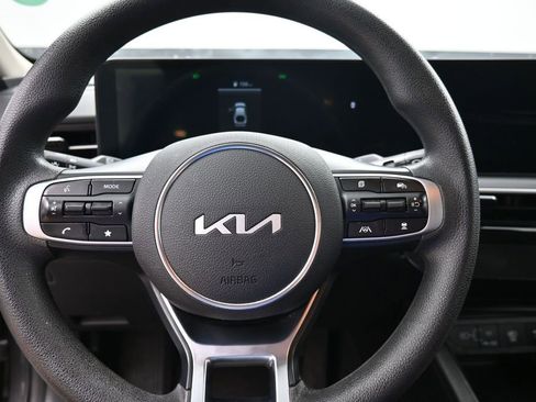 Used 2025 Kia K5 LXS FWD image 16