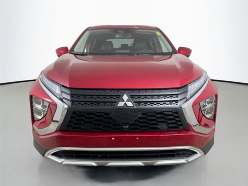 Used 2024 Mitsubishi Eclipse Cross SE image 2