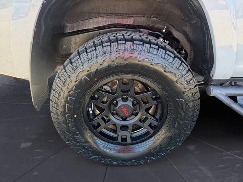 Used 2021 Toyota 4Runner Trail Special Edition AWD/4WD image 32