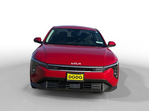 New 2025 Kia K4 LXS image 8