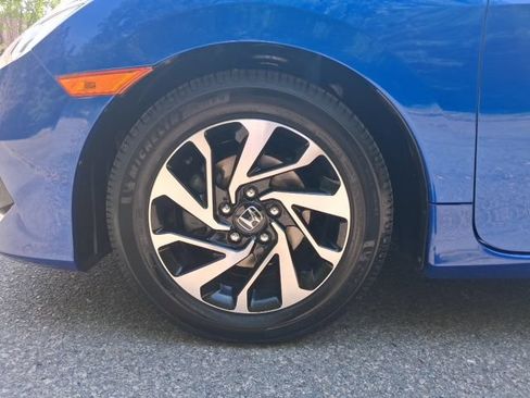 Used 2018 Honda Civic LX-P image 10