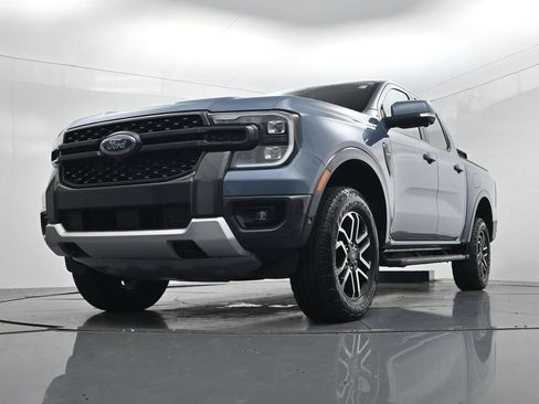 Used 2024 Ford Ranger Lariat w/ FX4 Off-Road Package AWD/4WD image 42
