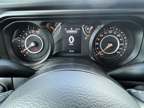 New 2025 Jeep Gladiator Sport image 11