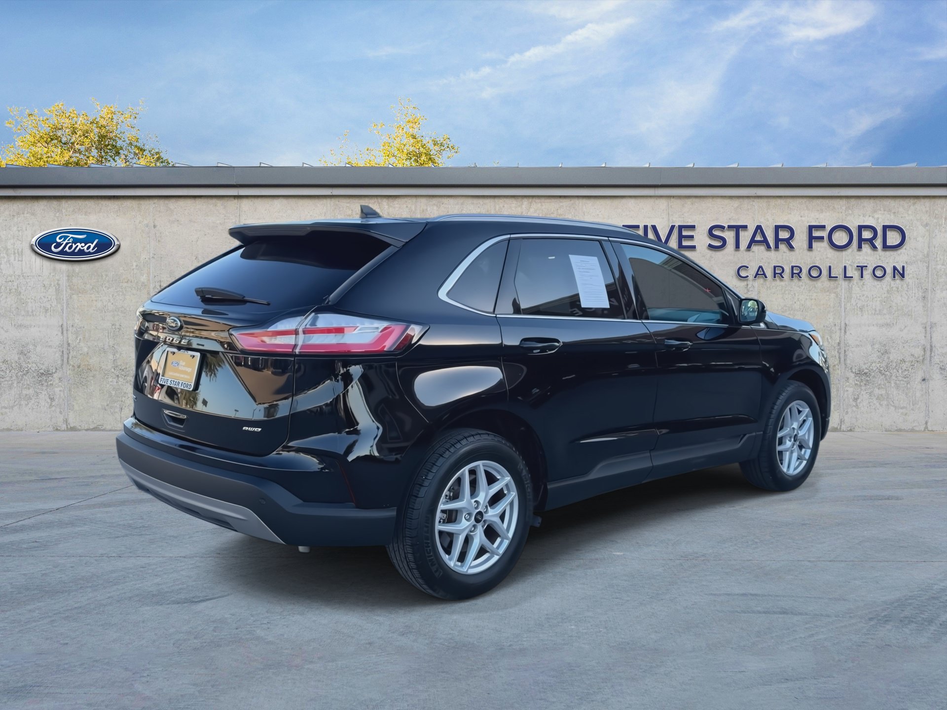 Certified 2024 Ford Edge SEL w/ Convenience Package AWD/4WD image 8