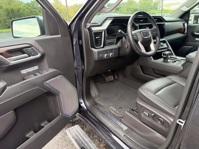 Used 2024 GMC Sierra 1500 Denali AWD/4WD image 40