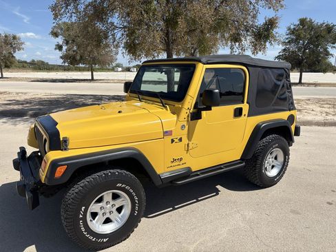 Used 2006 Jeep Wrangler X AWD/4WD image 18