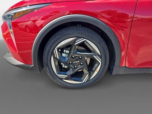 New 2025 Kia K4 EX image 9