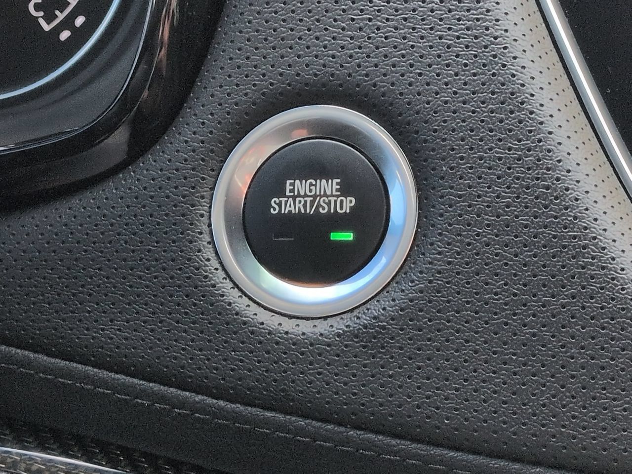 Used 2022 Cadillac XT5 Sportv w/ LPO, Floor Liner Package AWD/4WD image 28