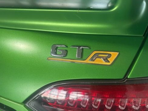 Used 2018 Mercedes-Benz AMG GT R image 11