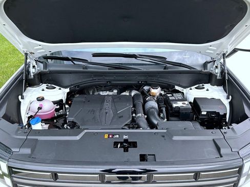 Used 2024 Hyundai Santa Fe Limited AWD/4WD image 26