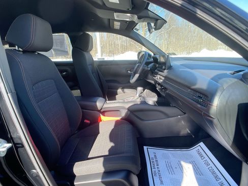 Used 2024 Honda HR-V Sport image 25