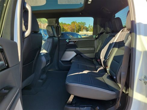 New 2025 GMC Sierra EV Denali image 11