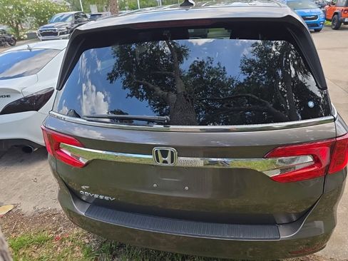 Used 2019 Honda Odyssey EX-L image 4