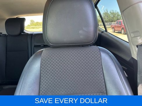 Used 2020 Buick Encore Preferred FWD image 16