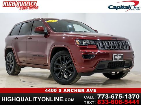 Used 2017 Jeep Grand Cherokee Altitude image 1