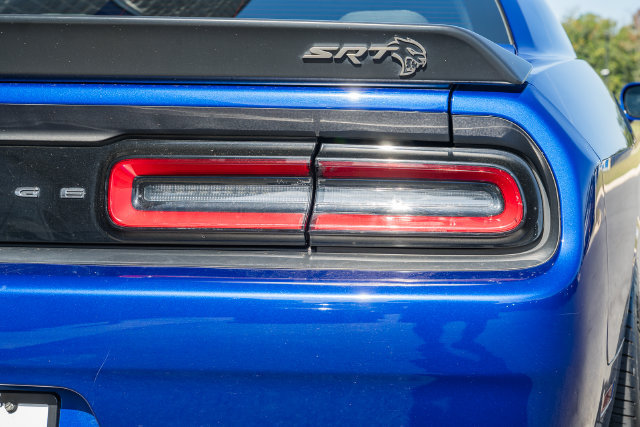 Used 2019 Dodge Challenger SRT Hellcat RWD image 7