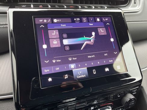 New 2025 Jeep Grand Cherokee L Altitude image 35