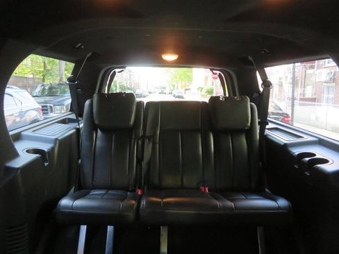 Used 2015 Ford Expedition EL XLT image 21