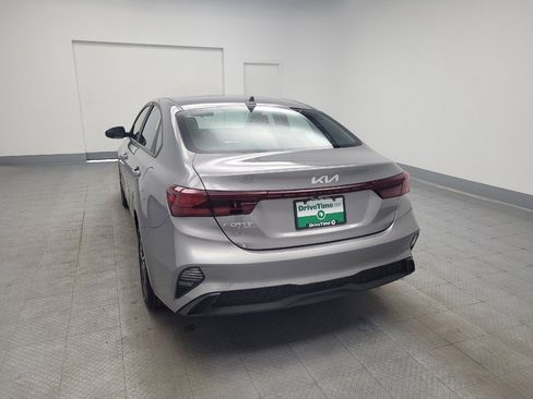 Used 2024 Kia Forte LXS image 6