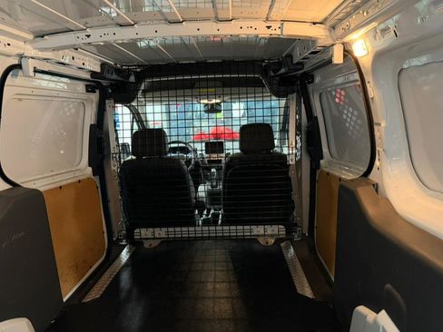 Used 2020 Ford Transit Connect XL image 29