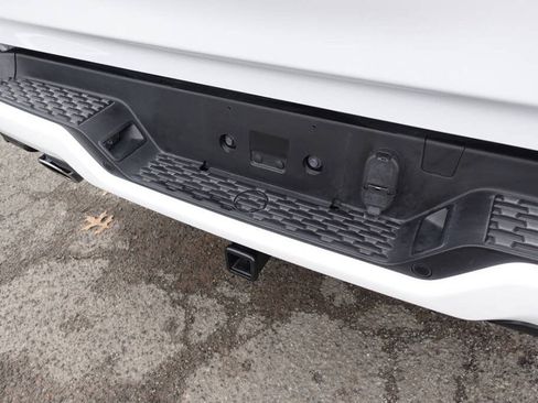 Used 2025 RAM 1500 Laramie w/ Sport Appearance Package AWD/4WD image 27