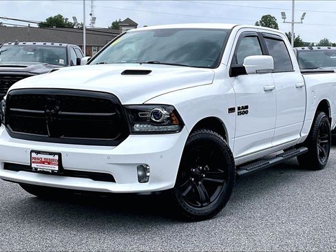 Used 2018 RAM 1500 Sport w/ Convenience Group AWD/4WD image 3