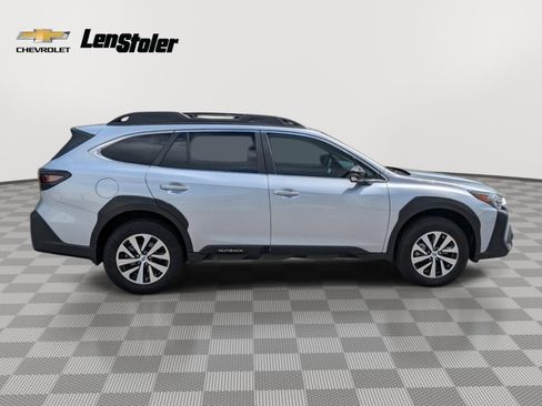Used 2025 Subaru Outback Premium w/ Popular Package #1A AWD/4WD image 6